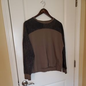 Asymmetrical Sweatshirt